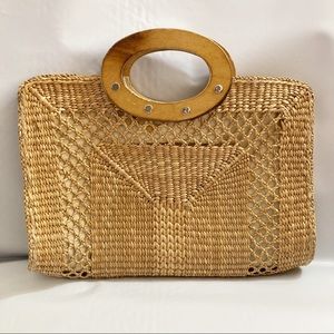 Vintage Woven Straw Wood Handle Handbag Purse Beach Summer Travel Vacation